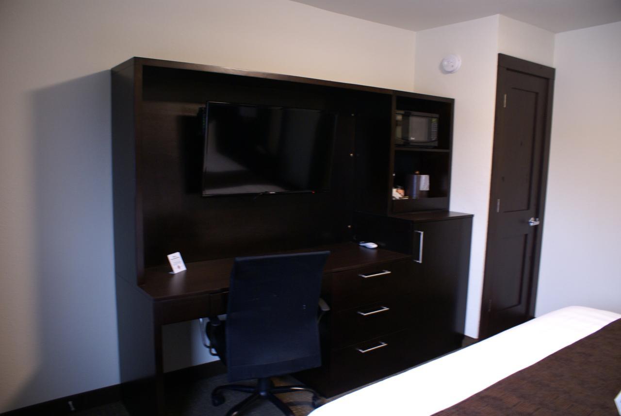 Boarders Inn & Suites By Cobblestone Hotels - Syracuse Ngoại thất bức ảnh