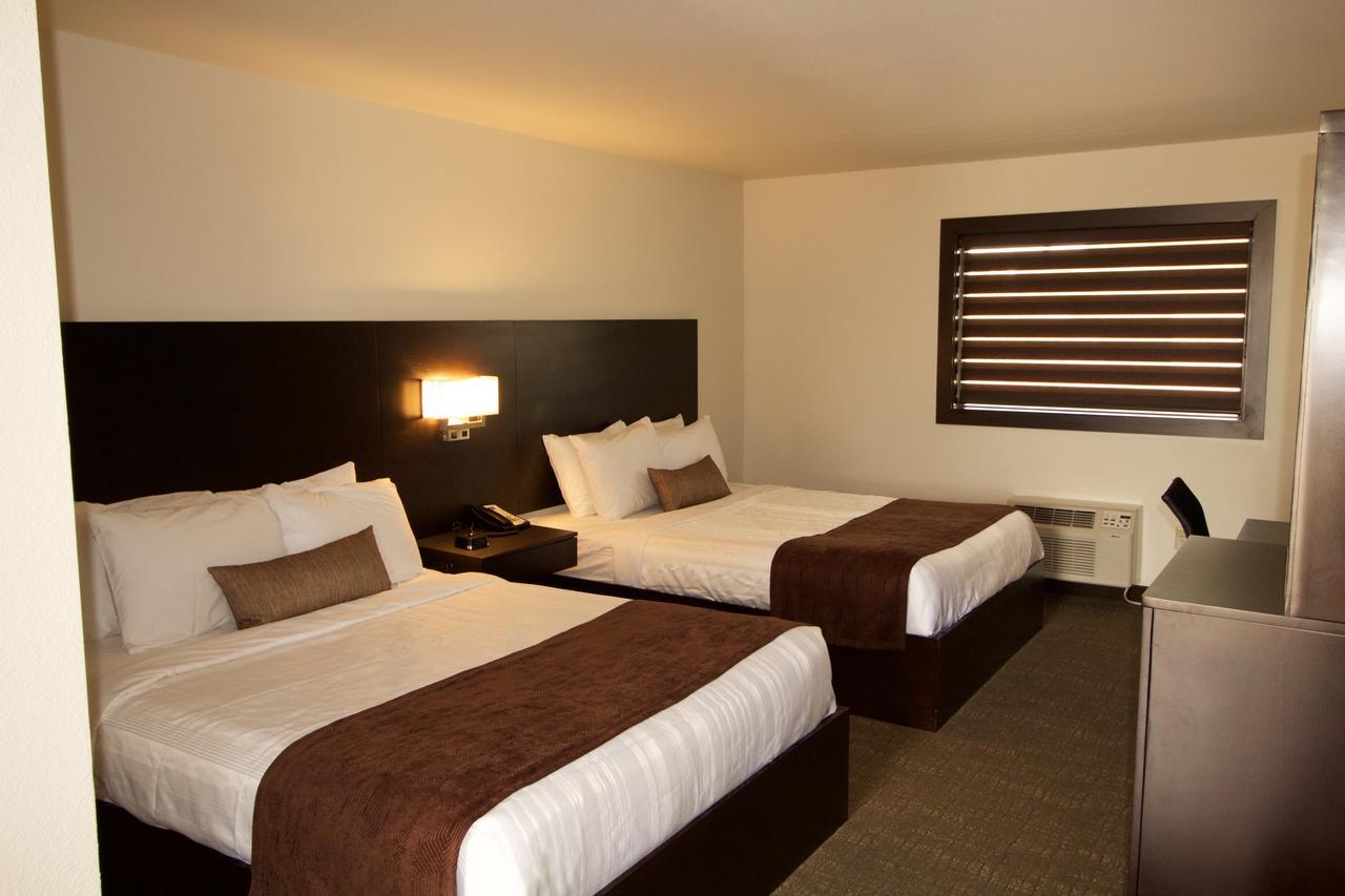 Boarders Inn & Suites By Cobblestone Hotels - Syracuse Ngoại thất bức ảnh