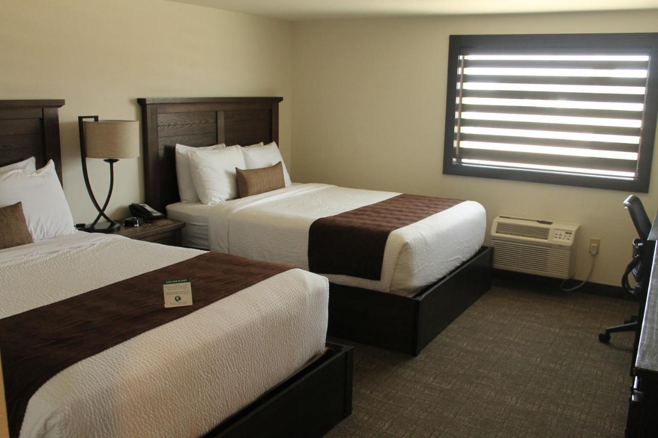 Boarders Inn & Suites By Cobblestone Hotels - Syracuse Ngoại thất bức ảnh